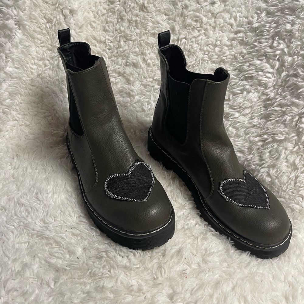 Sincerely Jules Pull On Boots dark gray Faux leather fabric patchwork SZ10 - Picture 2 of 10